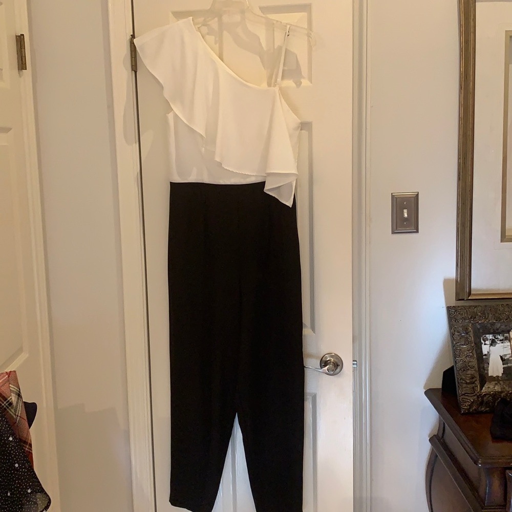 B&W jumpsuit with ruffle top